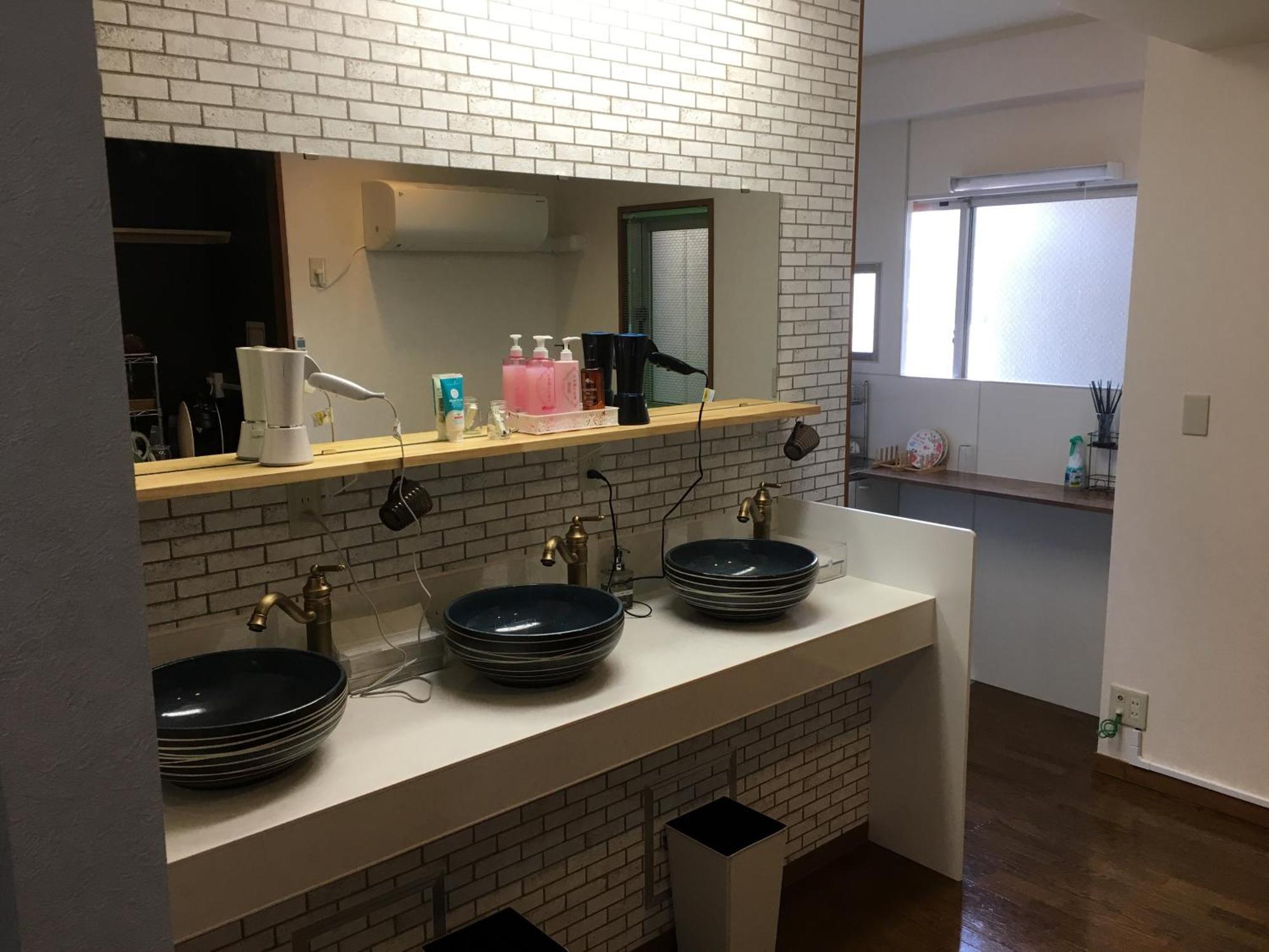 Hostel Mallika ฮิโรชิม่า ภายนอก รูปภาพ